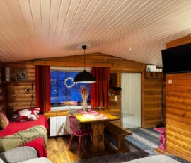 Napapiirin Saarituvat cottage